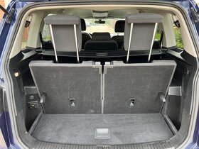 Volkswagen Touran 2,0tdi Highline 110kw - 10