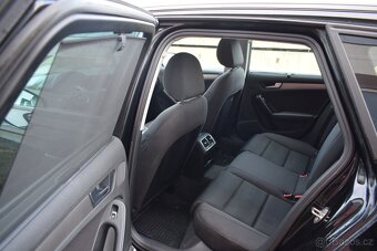 Audi A4 2.0TDi/PANORAMA/SERVISKA/NAVI/ - 10