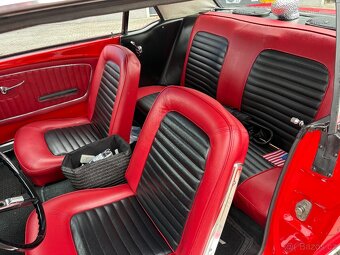 Ford Mustang Coupe/1965 - 10