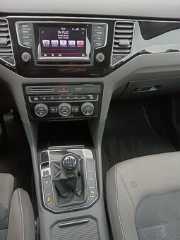 Vw Golf 7 2.0tdi 110kw Highline Sportsvan - 10