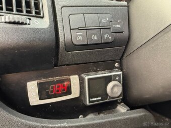 Peugeot Boxer Maxi 2.2 121kw - rok 2020 - 10