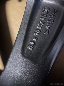 Orig zimni bmw 5 G30 G31 style 684 + 245/45/18 90% - 10