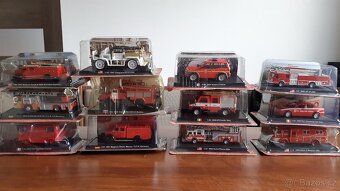 Hasičské modely AMERCOM 60 kusů Hasiči - 10