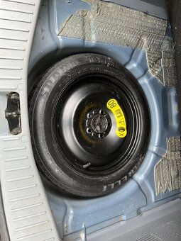 Ford C-max 1.8i 92kW 2007 - 10