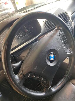 BMW e46 touring Facelift 318i 105kw manual Klima nová stk - 10