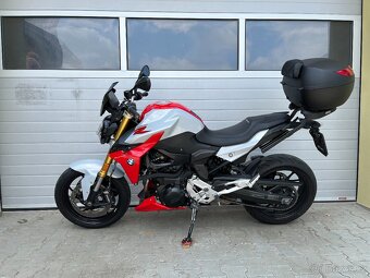BMW F 900 R - 10