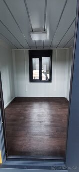 Obytný kontejner PMP o rozměru 3 x 8 m - 10