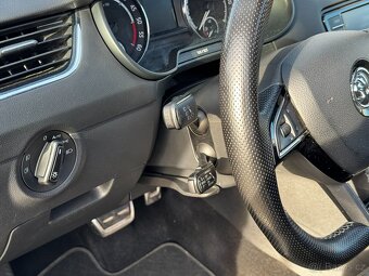 Škoda Octavia VRS 2.0TDi - 10