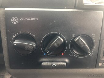 Volkswagen Transportér 2.5 TDI - 10