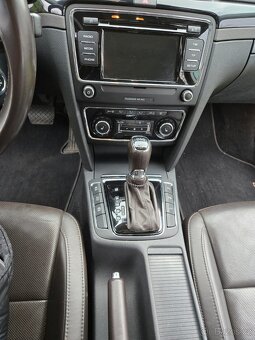 Prodám Superb combi 2.0 125kw 4x4 - 10