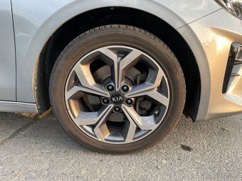 Kia ceed 11/2018 (2019) CRDI, 100 kw - 10