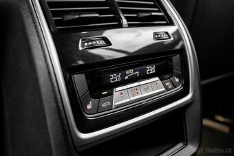 BMW X7 M50i/ xDrive/ M-Paket/ Laser/ Adaptívny tem./6 miest/ - 10