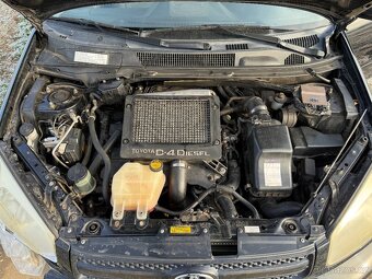 Toyota RAV4 2.0 D 85kw 3/2005 - 10