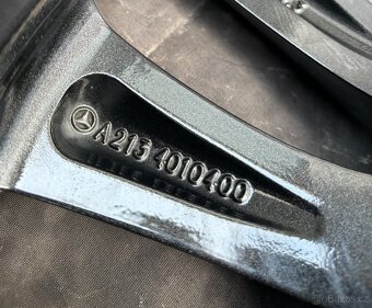 Zimní orig sada Mercedes Třídy E213 2 rozměr - 10