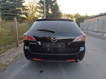 Benzínová Mazda 6  R.v 2009 - 10