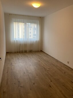 Pronájem 2+kk, terasa, gar. stání,60m2 Pardubice-Trnová - 10