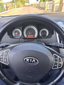 KIA CEED - 10