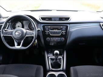 Nissan Qashqai 1,5 DCi Klima Tažné 1.Maj. (2019) - 10