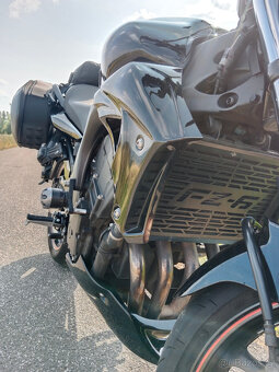 YAMAHA FZ6 N S2 (2008) - 10