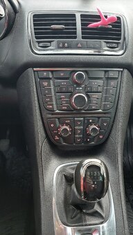Opel Meriva B 1.4 16v. Lpg 88kw Turbo - 10
