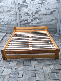 Prodám manželskou postel + Matrace 160cm x 200cm - 10