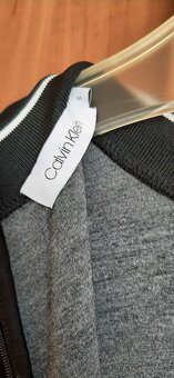 Nové černé šaty Calvin Klein S - 10