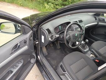škoda octavia 2.0 Tdi 6 kvalt r.v 2012 /11 - 10