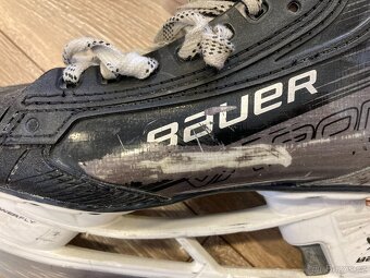Brusle Bauer Vapor X5 PRO INT vel. 4.5 FIT2 - 10