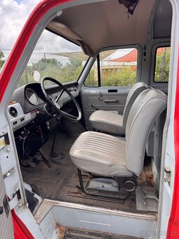 Ford Transit MK1 1.7 V4 - 10