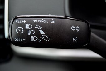 Škoda Karoq 1.5 TSI 110kW ACT Ambition TOP STAV - 10