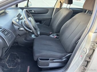 Citroen C4 1.4i 16V ČR STK 2/2028 - 10