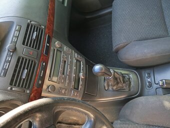 Toyota Avensis 1.8 VVT-i, r.v. 2005, Webasto, klima, senzory - 10