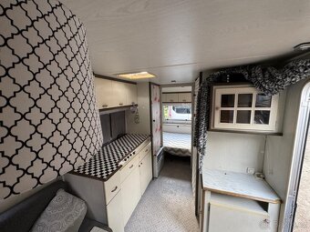 Karavan Hobby - 10