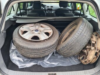 Ford Focus 1.6 TDCi - 10