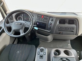 DAF LF 230 - valník s hydraulickou rukou Palfinger - 10