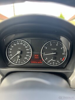 BMW E91 318i 105 kW, facelift 150 000 km - 10