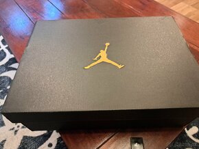 Air Jordan 1 obsidian - 10