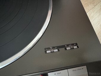 Tangenciální gramofon Technics SL-QL15 - 10