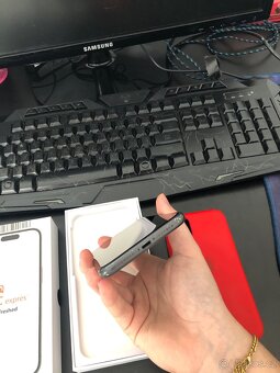 iPhone 11 , 128gb - 10