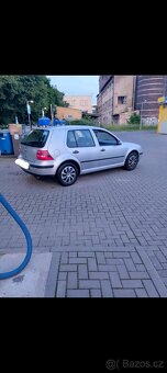Prodám golf třídy 4 STK plátna rok výroby 2003 deně provozů - 10