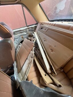 Prodám Mercedes Benz W115 - 10