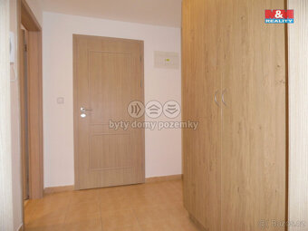 Pronájem bytu 1+kk, 35 m², Beroun, ul. Palackého - 10