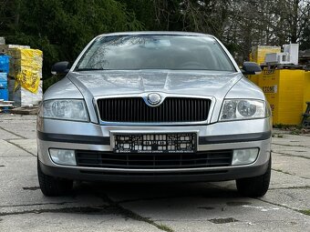 Škoda Octavia Combi 1.8 TSi 160 koní ČR, po servisu, slušná - 10
