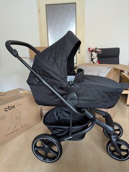 EasyWalker kočárek a Cybex autosedačka se základnou - 10