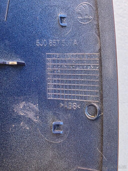 Prodám zákryt levého zrcátka Fabia II - 10