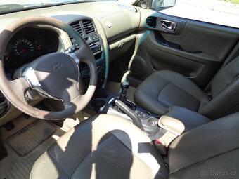 HYUNDAI SANTA FE 2.4i 4 X 4 ,KOUPENO ČR,SERVISKA - 10