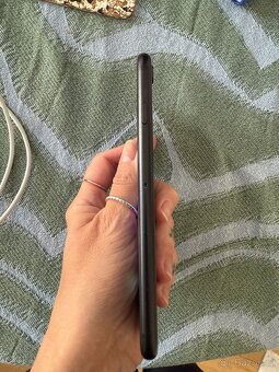 iPhone SE 2020, 64GB, black - 10