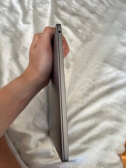 MacBook Pro 13" 2019, i5 1,4GHz , 256GB 8GB RAM - 10