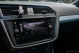 Volkswagen Tiguan 2.0 TDI 4MOTION Comfortline DSG - 10
