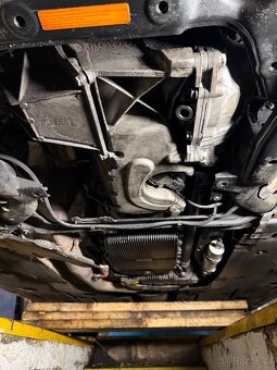 Bmw e91 330xd na dily - 10